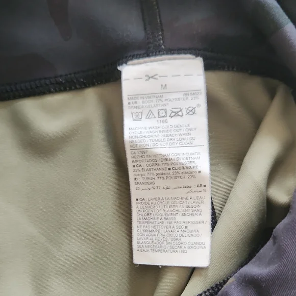 Old Navy Camouflage Leggings - Picture 3 of 4